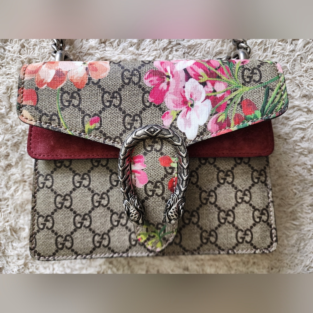 🌸 GUCCI Bloom 🌸 GG Supreme Mini Dionysus Floral Accent Crossbody Bag Purse - Picture 6 of 9